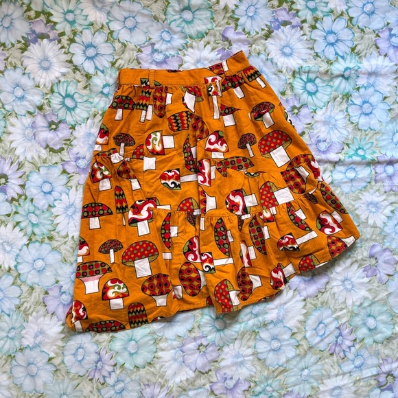 Hysteric Glamour Dresses & Skirts - - vintage muchacha japanese brand mushroom asymmetrical hem midi skirt -